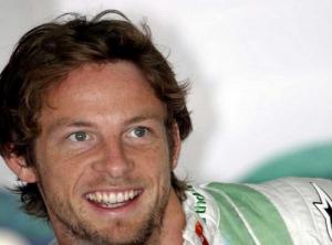 Гонщик команды McLaren пытался угадать звуки, характерные для России