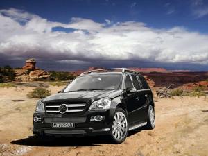 Ночью в Минске сгорел Mercedes GL500, принадлежавший пенсионерке