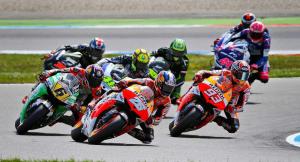 Оглашен список пилотов MotoGP на 2015 год