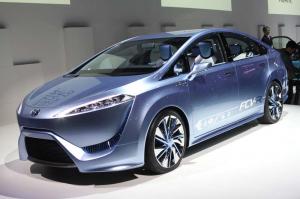 Водородная Toyota FCV проедет по трассе чемпионата Японии по ралли