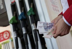 Бензин может подорожать на 15% в 2015 году