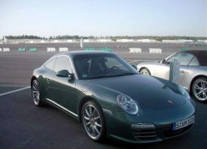 Porsche тестирует обновленный 911 Targa
