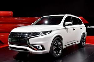 Дебют обновленного Mitsubishi Outlander намечен на весну-2015