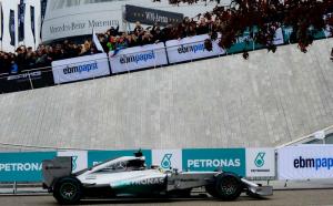 50 тысяч зрителей посетили праздник Mercedes в Штутгарте