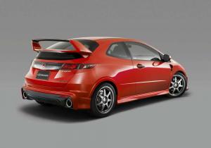 Honda начнет прием заказов на Civic Type R