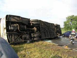 Автобус с французскими туристами попал в ДТП на Кубе, ранены более 40 человек