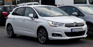 Citroen C4: допремьерный показ в сети