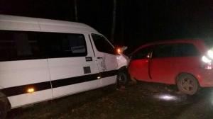 Маршрутка с пассажирами врезалась во встречный Opel Zafira в Барановичском районе 