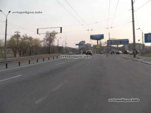ДТП в Киеве: ВАЗ врезался в Chevrolet Aveo и перевернулся 