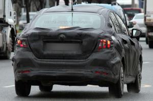 Шпионские снимки Fiat Linea 2016 года 
