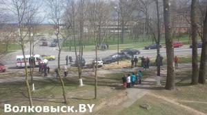 В Волковыске бесправник на BMW протаранил 3 автомобиля
