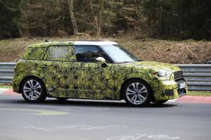 Шпионские снимки Mini Countryman 2016 года 