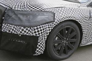 Шпионские снимки Lincoln Continental 2017 года 