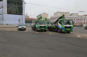 В Москве уволили трех эвакуаторщиков, которые парковались на местах для инвалидов