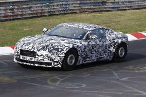 Шпионские снимки Aston Martin DB11 2017 года 