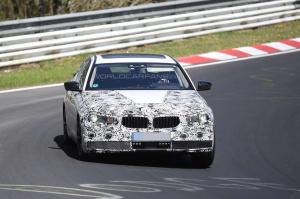 Шпионские снимки BMW 5-Series 2017 года 