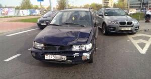 В Минске Mitsubishi сбил велосипедиста, который ехал по переходу