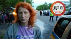 В Киеве Skoda протаранила остановку с детьми 
