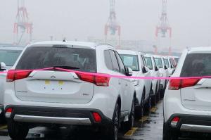 Шпионские снимки Mitsubishi Outlander 2016 года 