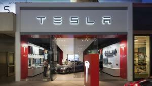 Tesla собрала 38 000 предзаказов на домашние аккумуляторы