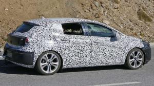 Новая версия хетчбэка от Opel