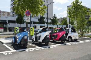 Электромобили i-Road от Toyota Motor Corporation, уже в прокате