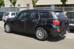 Шпионские снимки внедорожника Alfa Romeo 