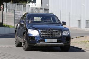 Шпионские снимки Bentley Bentayga 2016 года 