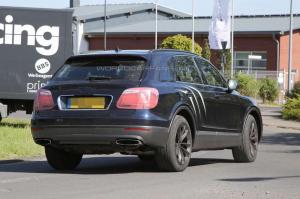 Шпионские снимки Bentley Bentayga 2016 года 