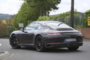 Шпионские снимки Porsche 911 2016 года 