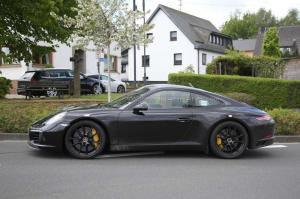 Шпионские снимки Porsche 911 2016 года 