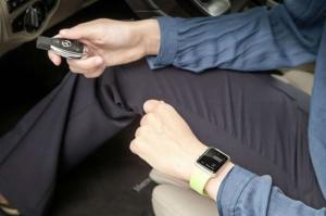 Mercedes-Benz и Apple Watch 