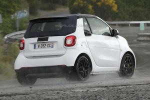 шпионские снимки Smart ForTwo 2016 года 