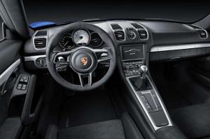 2015 Porsche Cayman GT4 