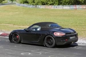 Шпионские снимки Porsche Boxster 2016 года 