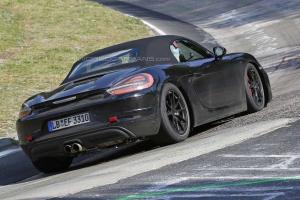 Шпионские снимки Porsche Boxster 2016 года 