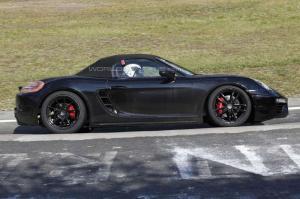 Шпионские снимки Porsche Boxster 2016 года 