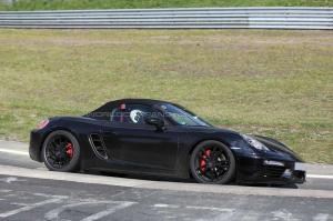 Шпионские снимки Porsche Boxster 2016 года 