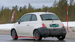 Шпионские снимки Fiat 500 2016 года 