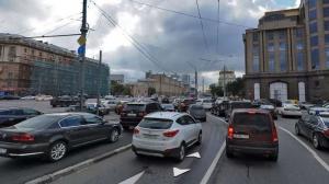 Более 90% дорог в центре Москвы перегружены