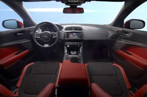 2015 Jaguar XE 