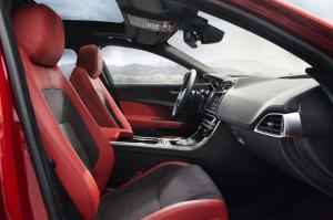 2015 Jaguar XE 