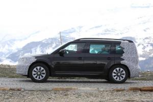 Шпионские снимки Skoda Snowman / Polar 2016 года 