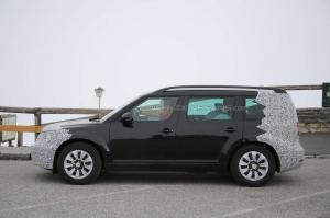 Шпионские снимки Skoda Snowman / Polar 2016 года 