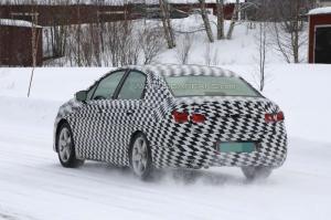 Шпионские снимки Citroen C4 Lounge 2016 года 