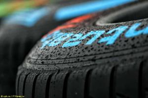В следующем году Pirelli проведет тесты дождевой резины