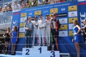 Иван Мюллер выиграл первую гонку этапа WTCC в Москве