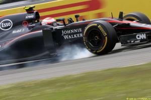 Баттон: McLaren не претендует на подиумы в этом году
