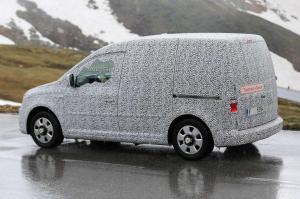 Шпионские снимки Skoda Roomster 2016 года 