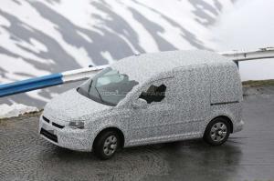 Шпионские снимки Skoda Roomster 2016 года 